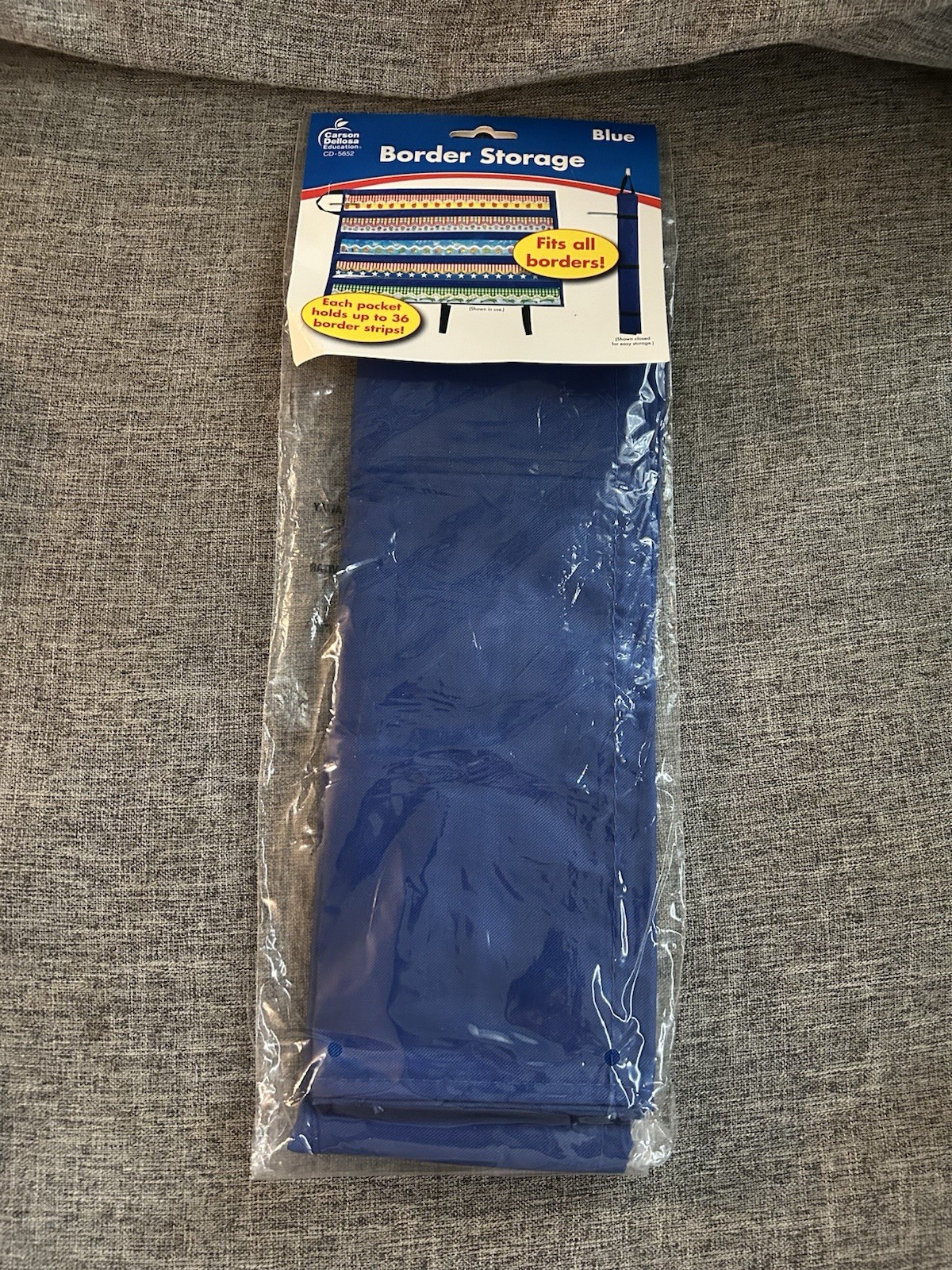 Carson Dellosa Publishing Border Storage Pocket Chart Blue 41″ x 25″ New