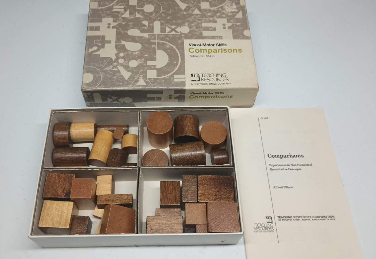 Vintage Visual-Motor Skills Comparisons Wooden Blocks Teaching Aide – 1976