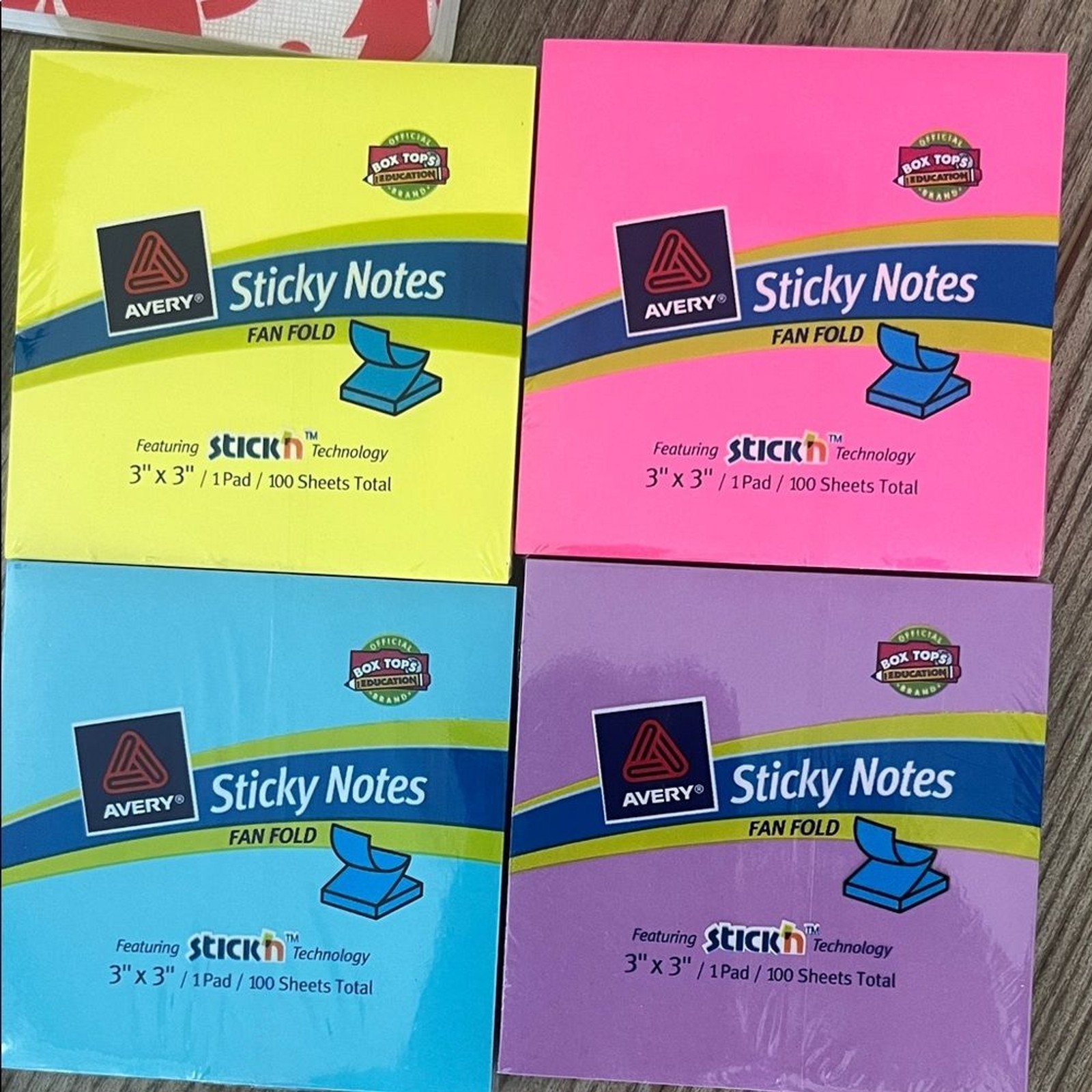 Avery Multicolor Sticky Notes & Note Tabs Pack with Floral Notepad