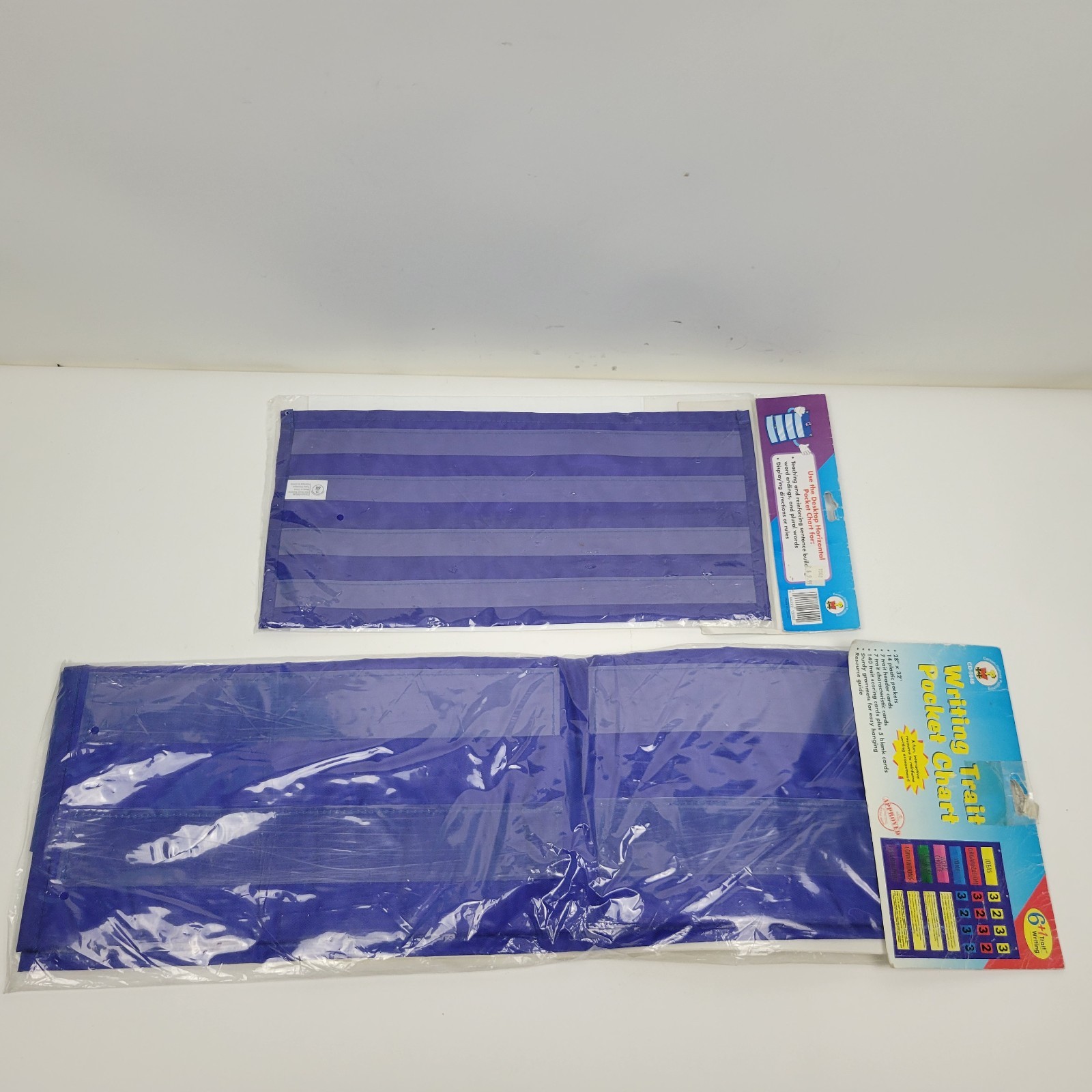 Carson-Dellosa Pocked Charts With Cards Sight Words Writing Trait