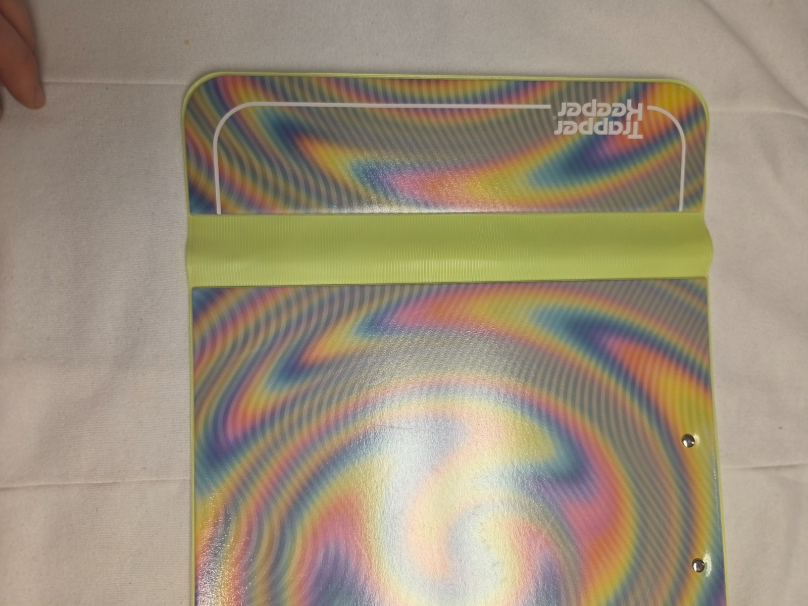 Trapper Keeper Psychedelic Pattern, Very Good Condition,Green-Multicolor vintage