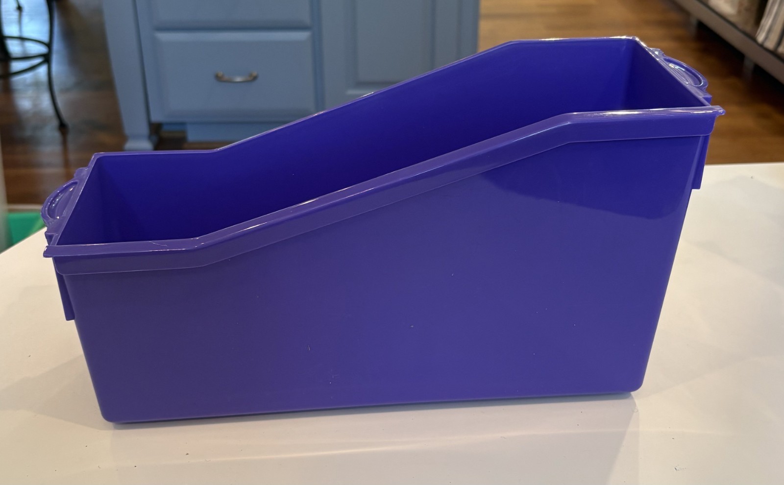 Interlocking Plastic Book Bins – red, orange, yellow, green, blue, purple