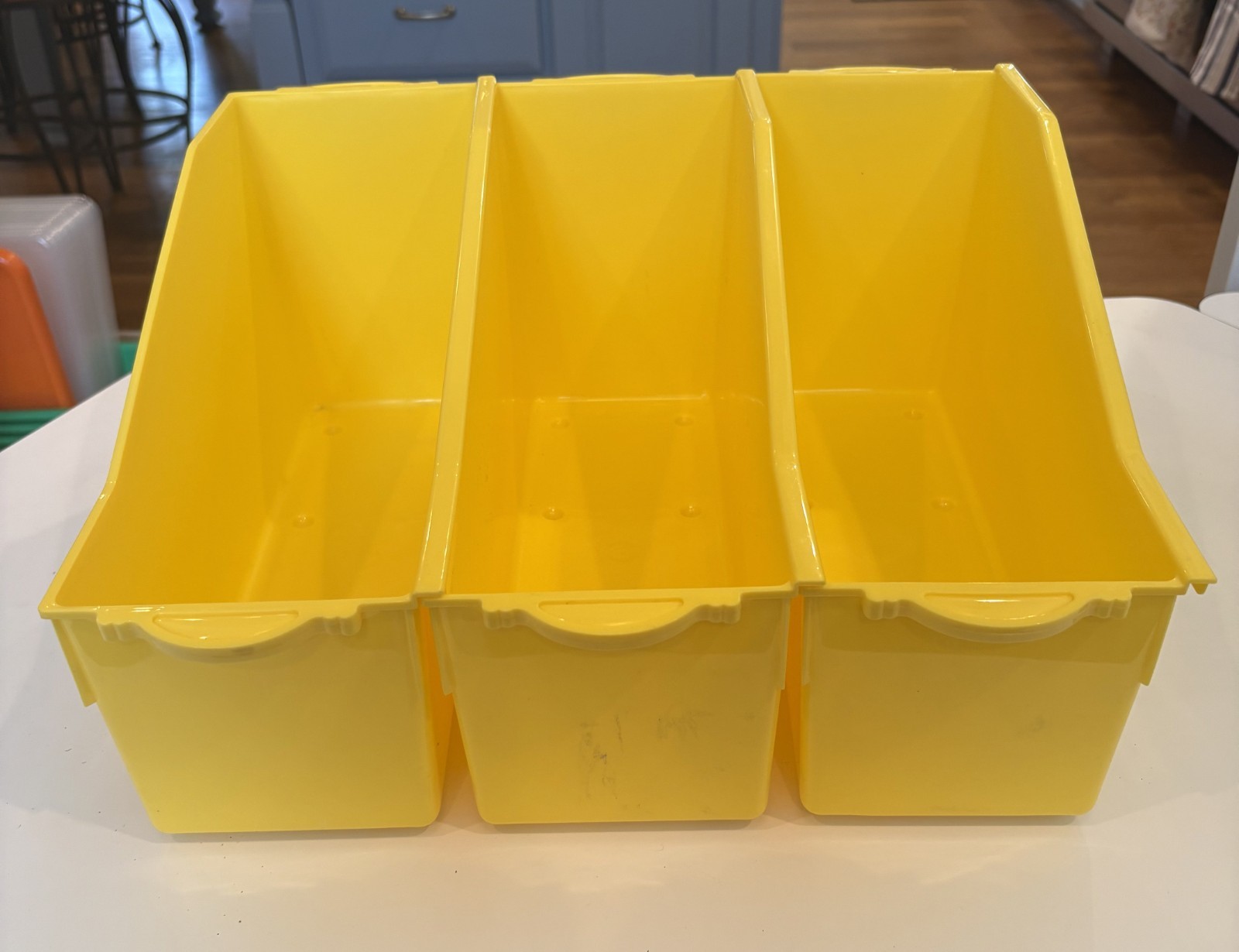 Interlocking Plastic Book Bins – red, orange, yellow, green, blue, purple