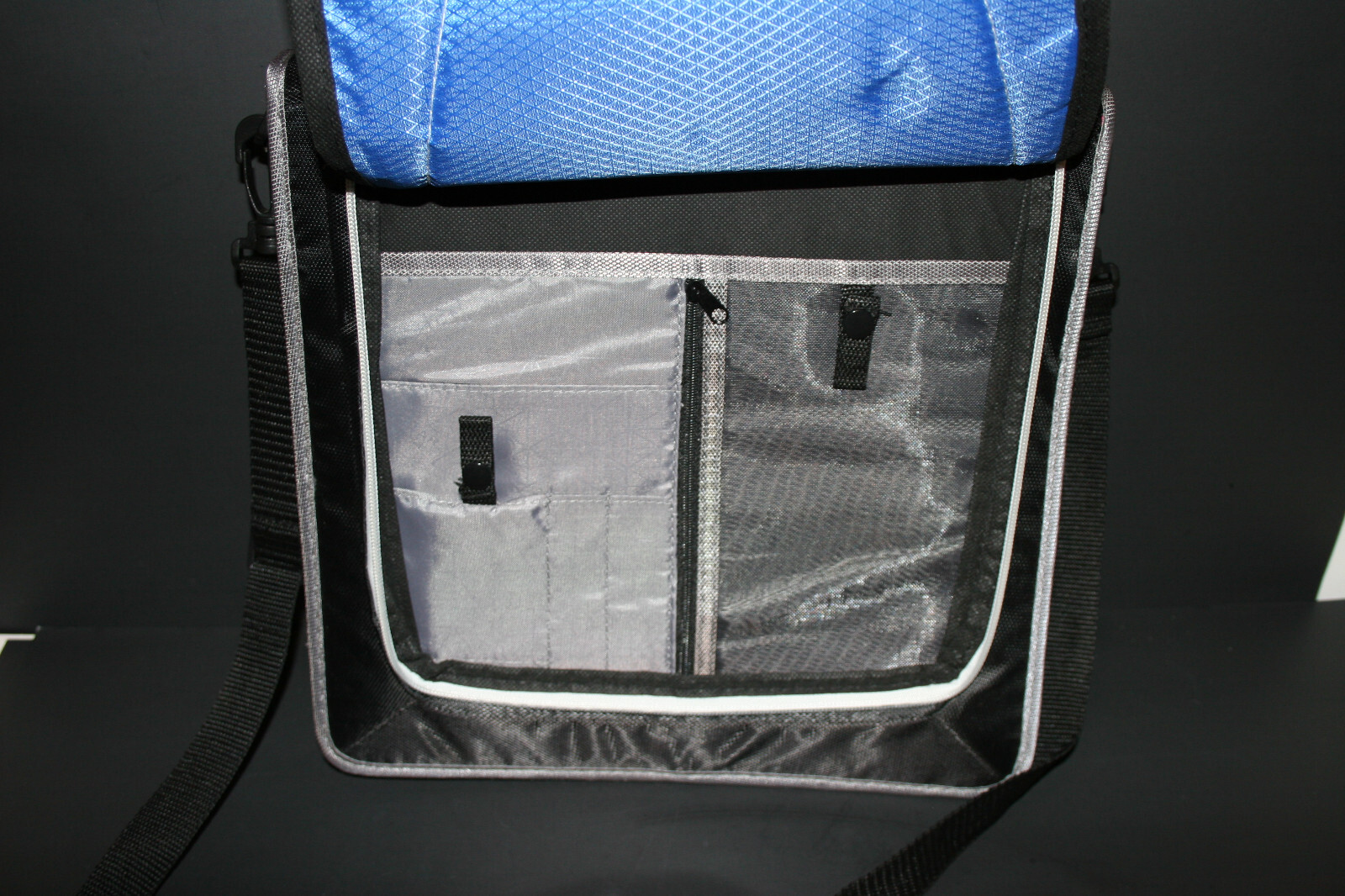 Five Star Blue 3 Ring Binder Full Zip Carrying Case Shoulder Strap Messenger Bag